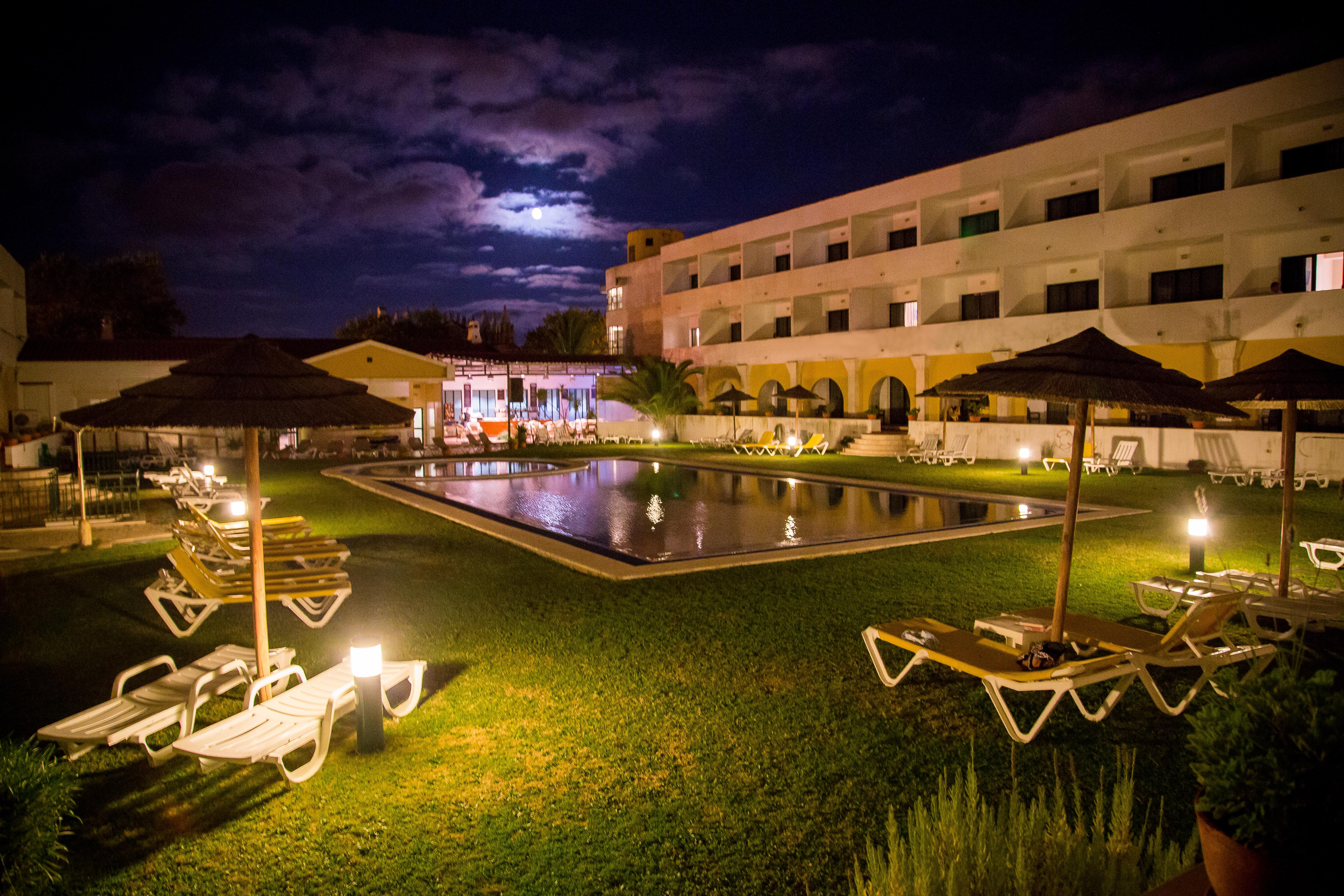 Hotel Dom Fernando Évora Dış mekan fotoğraf